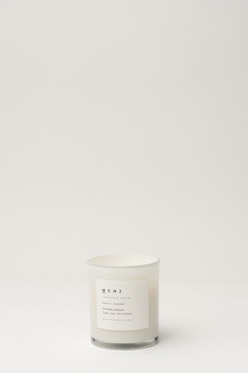 MCNZ Frosted Candle - Peach & Coconut