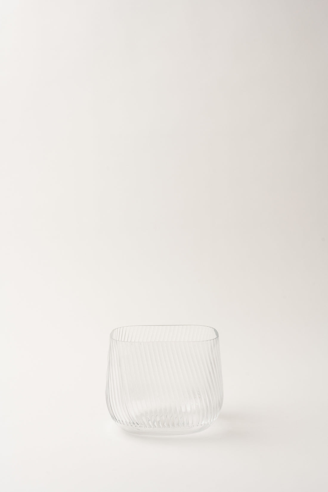 Ridged Vase - Clear